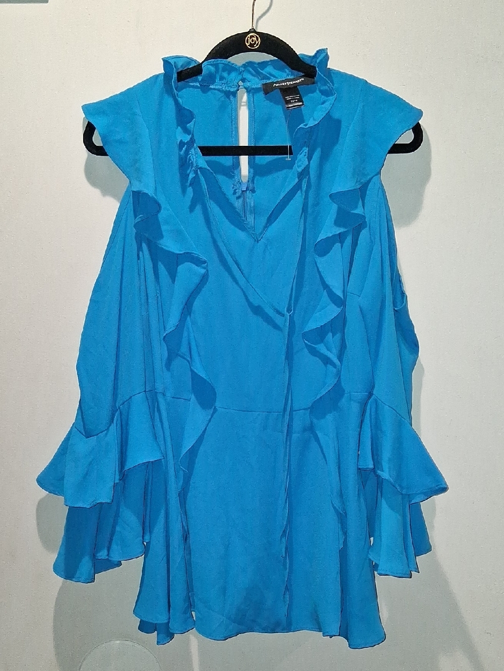 NWT Ashely Stewart Open Shoulder Blouse